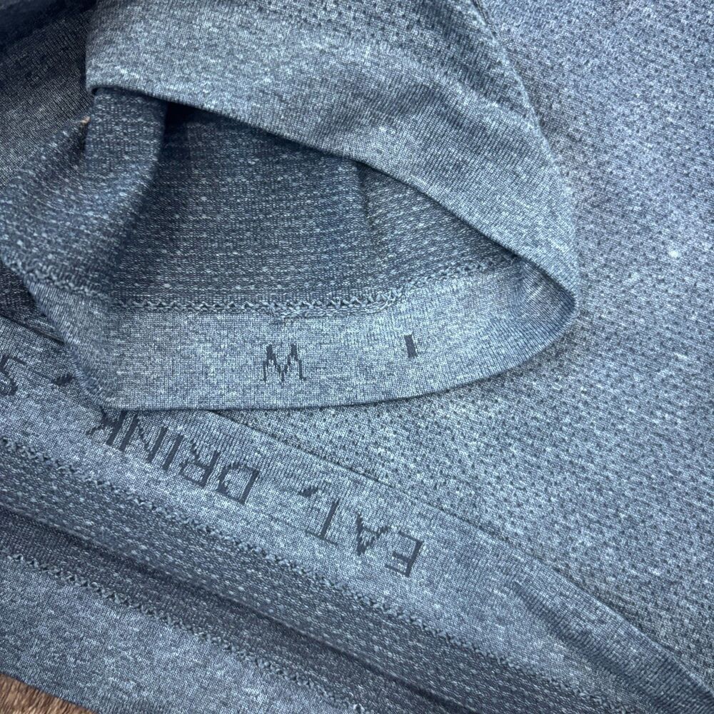 Lululemon Metal Vent Tech Short-Sleeve Shirt Gray Athletic Gym Workout Stretch M - Picture 6 of 6